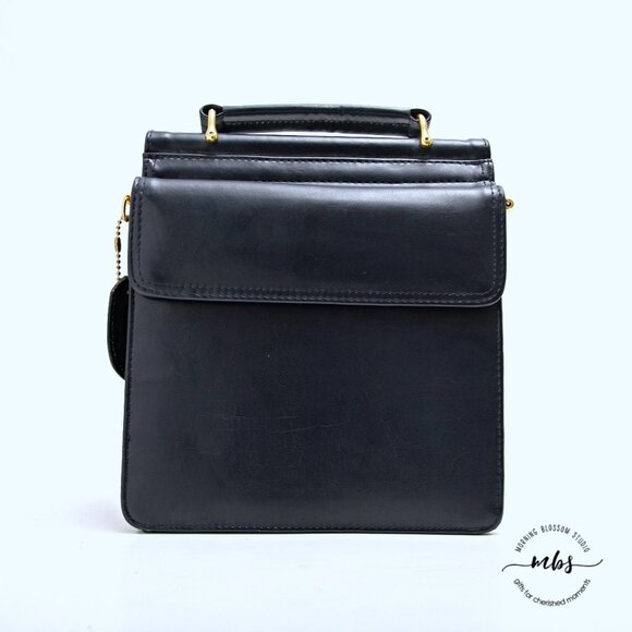 Belle Rose Vintage Crossbody Bag and Clutch - Picture 8 of 15